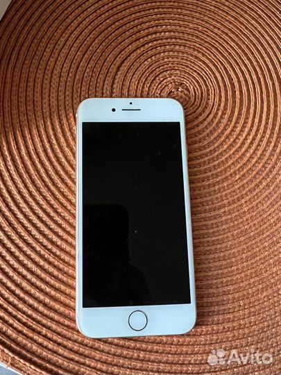 iPhone 8, 64 ГБ