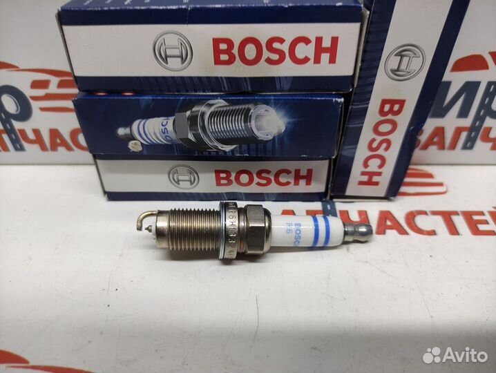 Свеча зажигания 