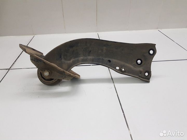 Рычаг задней подвески (левый) (Chery Tiggo 8 Pro)