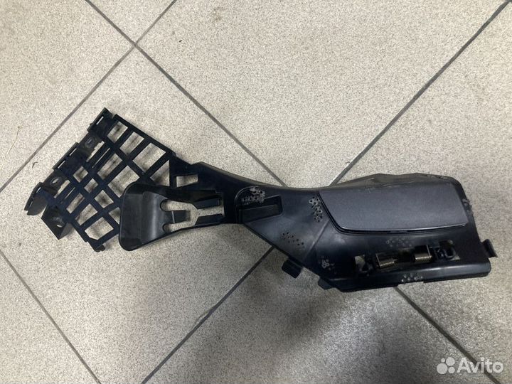 Крышна омывателя R фары W117 CLA