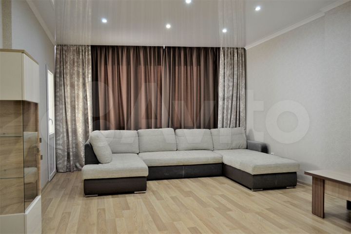 2-к. квартира, 88,7 м², 7/15 эт.