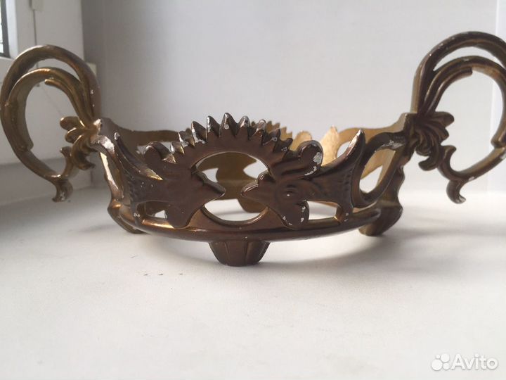 Подставка под вазу