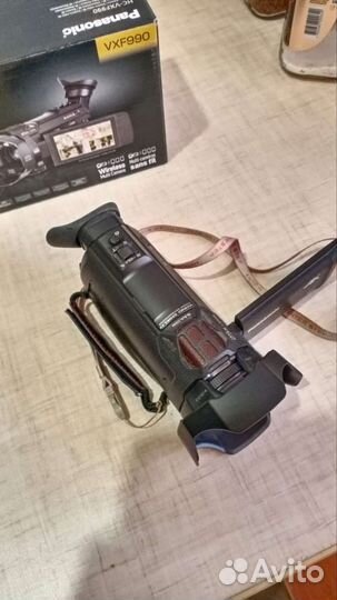 Видеокамера Panasonic hc-vhf990