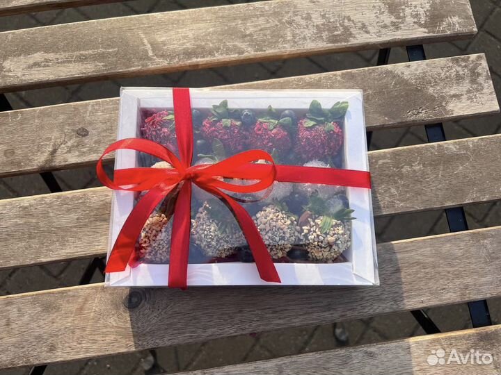 Фрукты в шоколаде