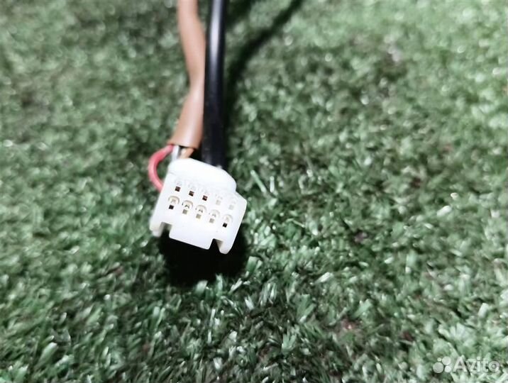 Кнопки мультимедиа на руль Toyota RAV4 A30 2006