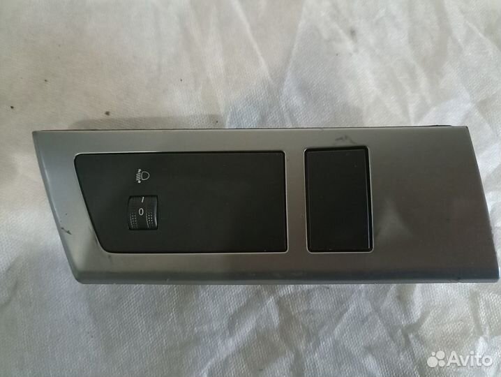 Mazda 3 BL Кнопка корректора фар