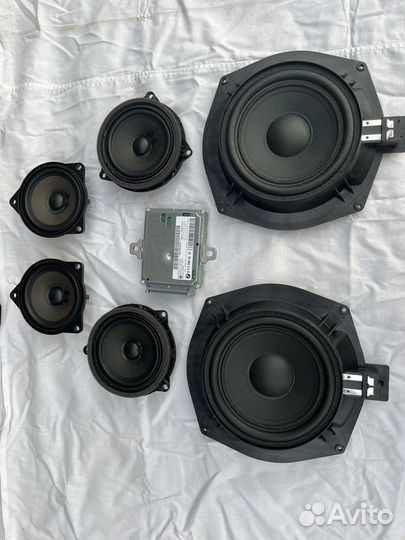 Комлект оригинальных динамиков BMW G30