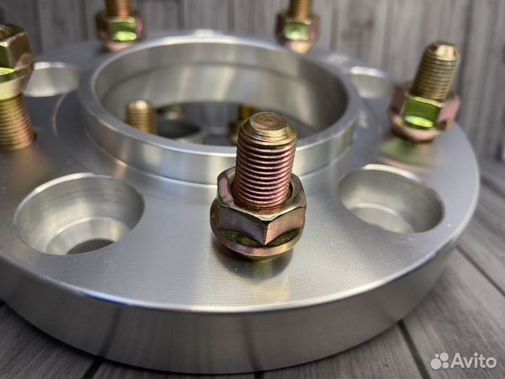 Проставки колесные 5х114 3