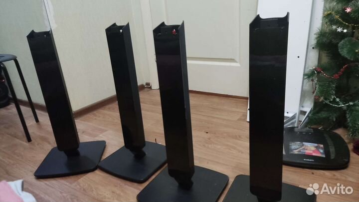 Подставки для колонок или домашнего кинотеатра