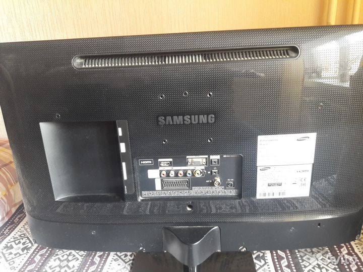Телевизор samsung
