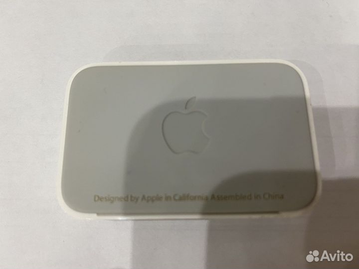 Подставка-Зарядка для iPhone 4. 4S