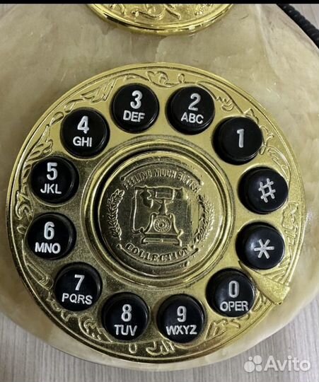 Старый телефон