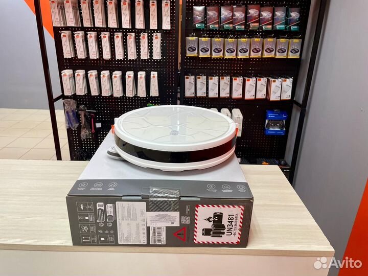 Робот-пылесос Xiaomi Robot Vacuum E10 новый