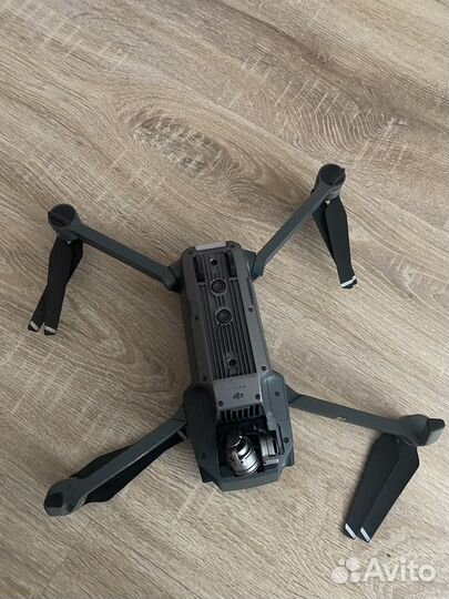 Квадрокоптер DJI Mavic pro combo