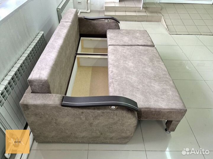 Диван угловой.Диван трансформер
