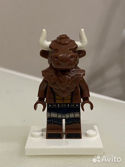 Минифигурка минотавр