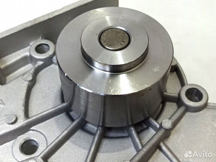 Помпа Toyota 2C 2CT 3CTE 3CT Aisin T94