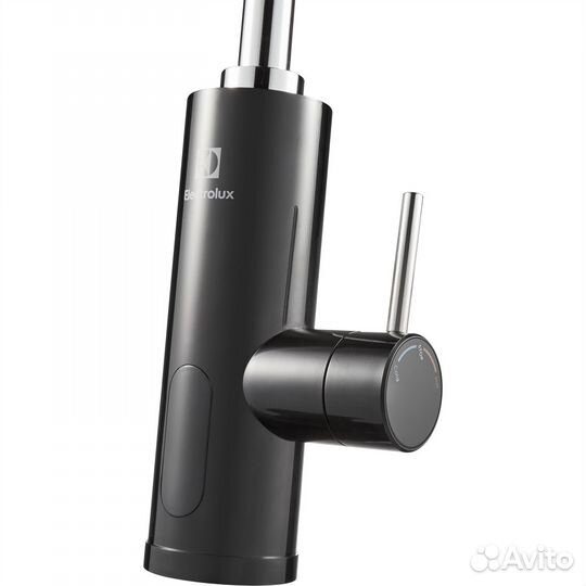 Водонагреватель проточный Electrolux черный