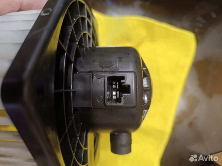 Моторчик печки mitsubishi outlander 3