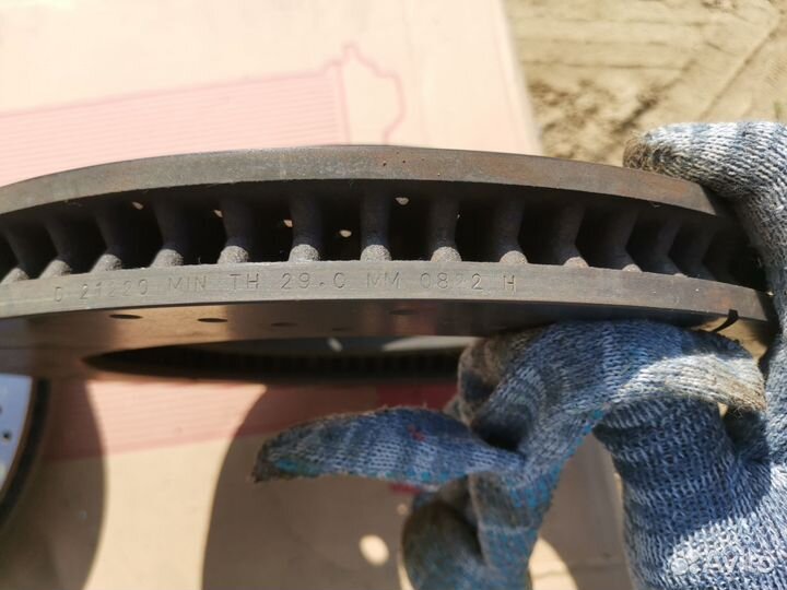 Передние тормозные диски toyota