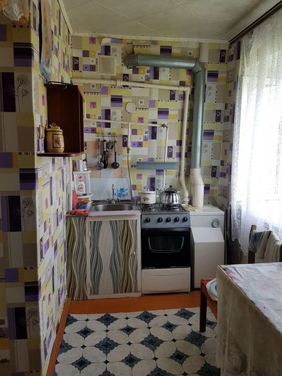 2-к. квартира, 42 м², 2/2 эт.