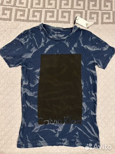 Calvin klein футболка