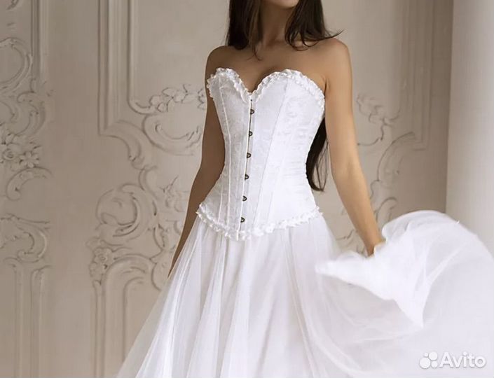 Корсет утягивающий на шнуровке