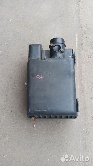 Корпус воздушного фильтра Mitsubishi Pajero IV