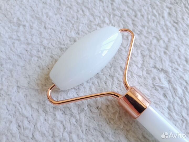 Набор гуаша, скребок и массажный ролик