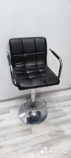 Стул барный