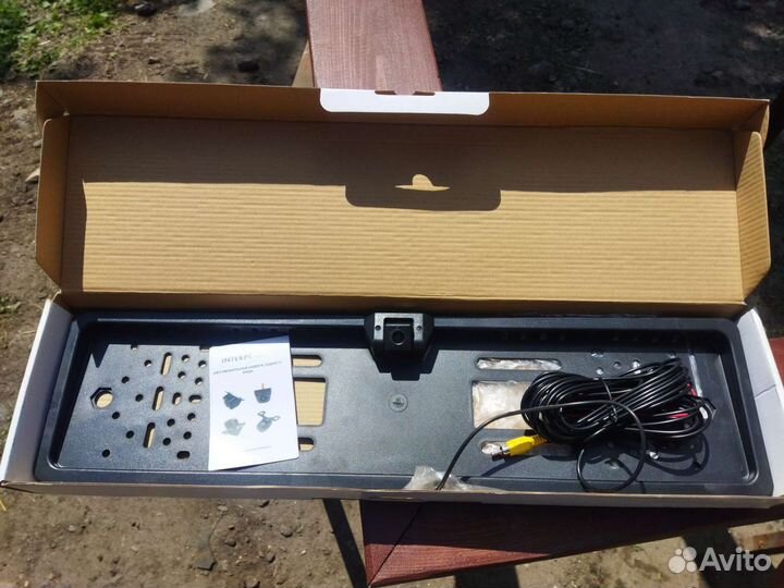 Номерная рамка с камерой