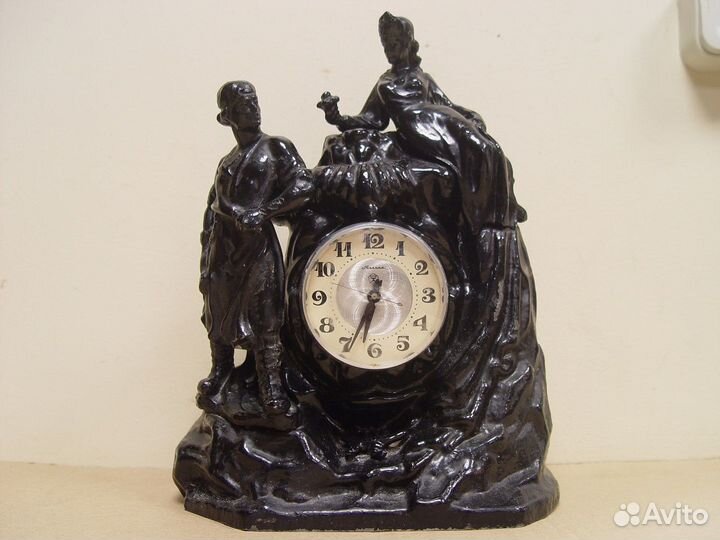 Часы. Молния. С.С.С.Р. Хозяйка медной горы