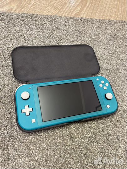 Nintendo switch lite чипованый