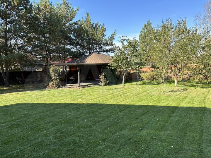 Дом 214 м² на участке 24 сот.