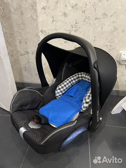 Автолюлька maxi cosi cabriofix 0+