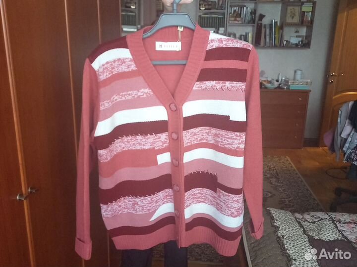 Женский джемпер р. 54