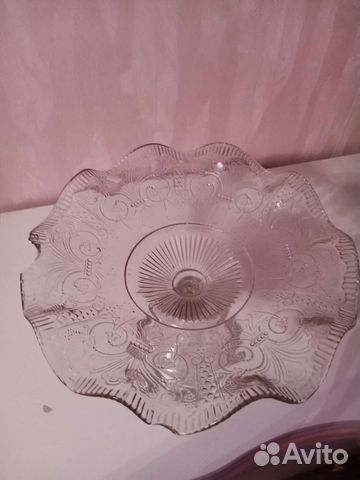 Ваза для фруктов на ножке стекло