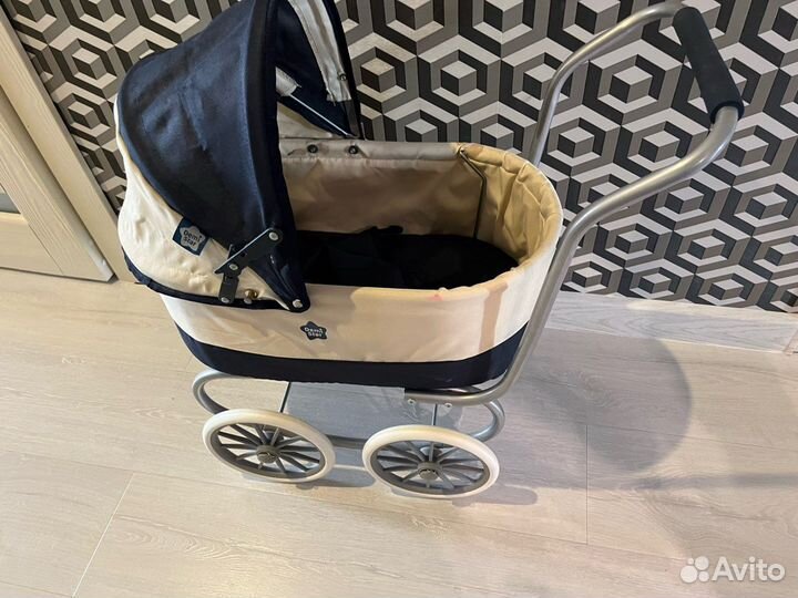 Детская кухня, коляска для кукол отдам