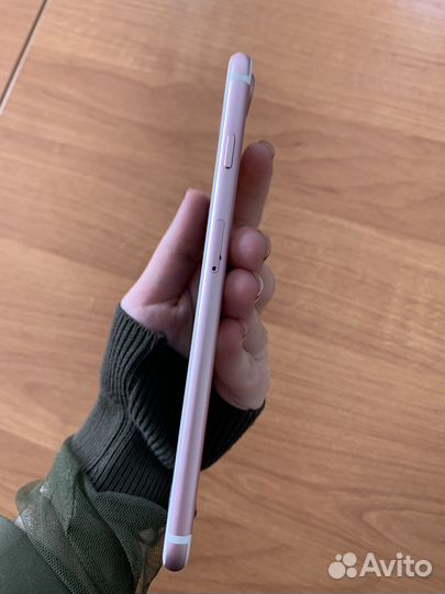 Телефон iPhone 7 plus 128 gb