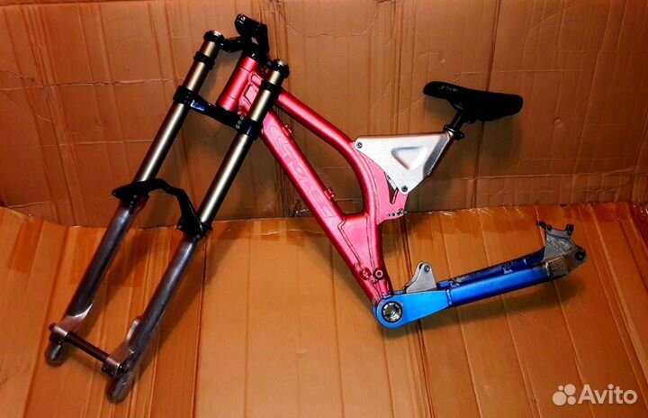 Marzocchi Monster Rotec Moto Schwalbe Maxxis Kenda