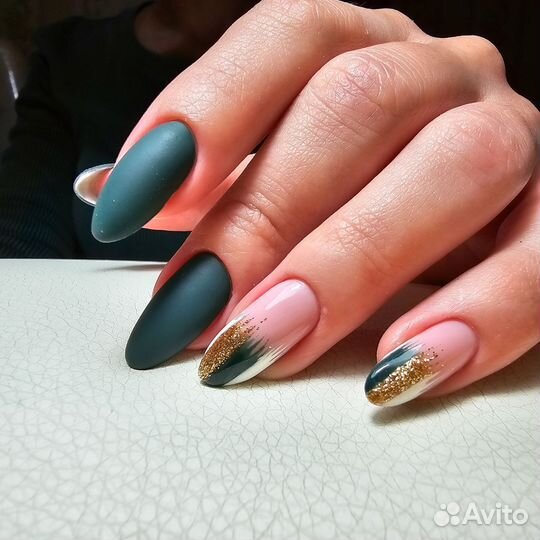 Маникюр,педикюр