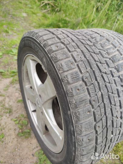R15 Dunlop SP Winter Ice 01 195/55, PCD 4x114.3 DIA 56.6