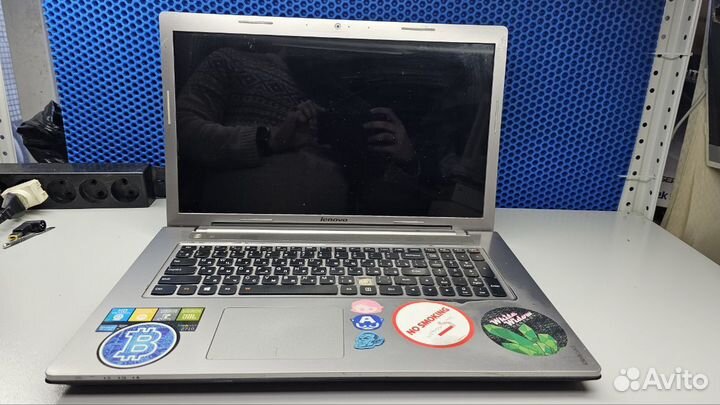 Ноутбук Lenovo Z710 в разбор полурабочий мать