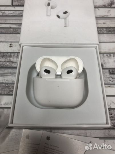 AirPods 3 new