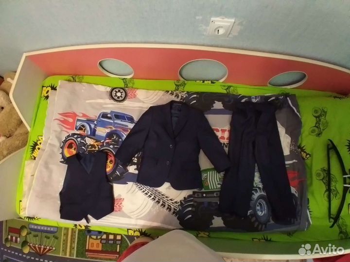 Костюм тройка для мальчика