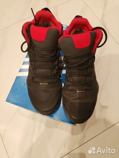 Ботинки адидас оригинал 37 размер