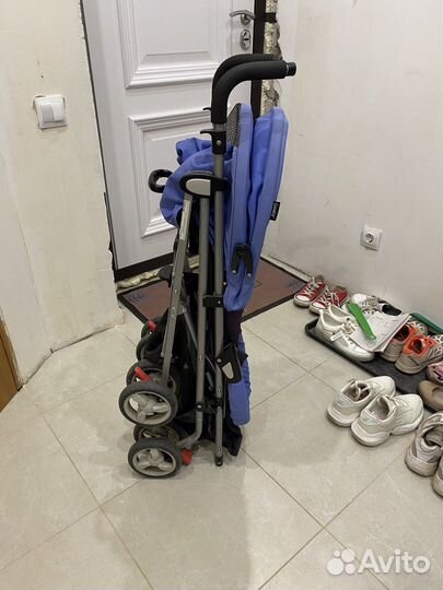 Коляска трость