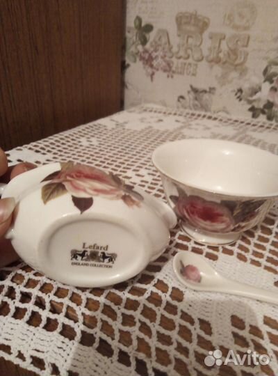 Фарфоровые молочники разные