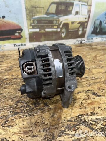 Генератор на Хонда Аккорд 7