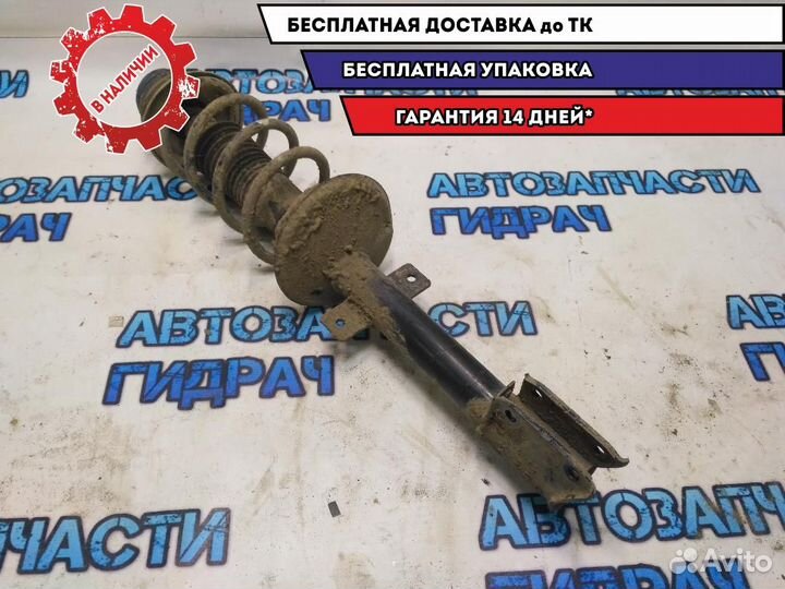 Стойка задняя Nissan Terrano III 8200811407 Отличное состояние